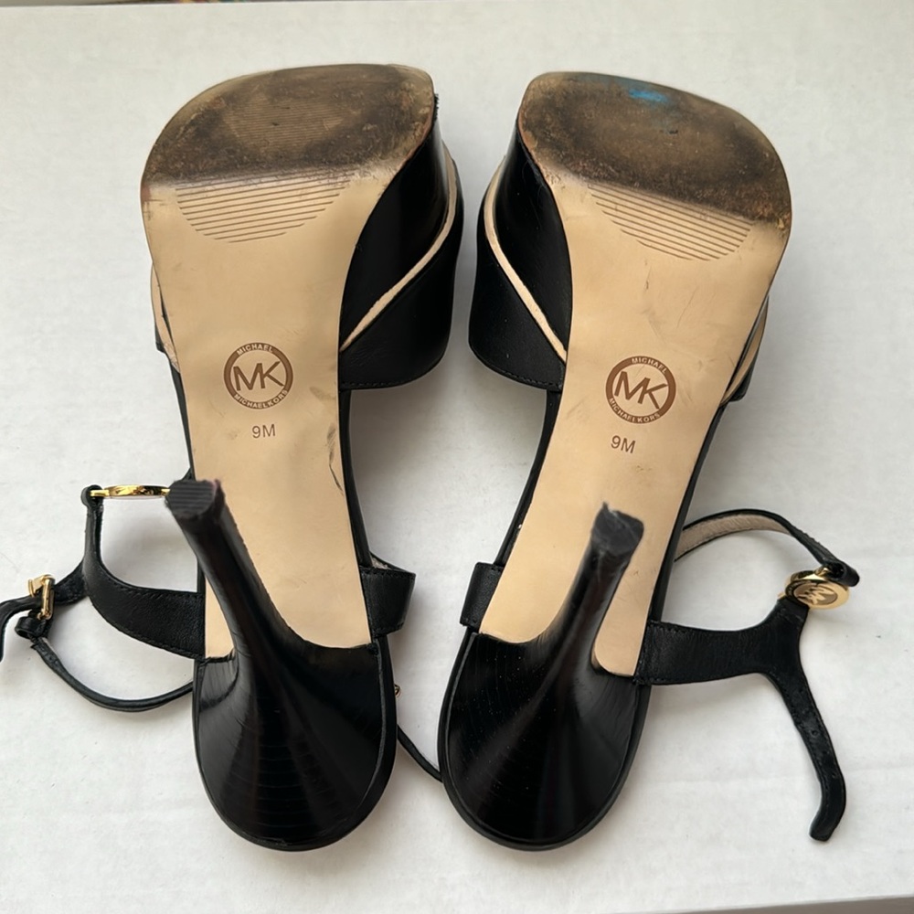 Michael Kors 4‎ inch black leather platform heels - Picture 4 of 5